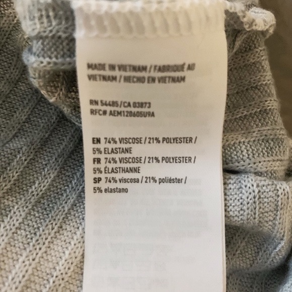 3/$23 American Eagle Soft & Sexy T Sz XS - Picture 6 of 6